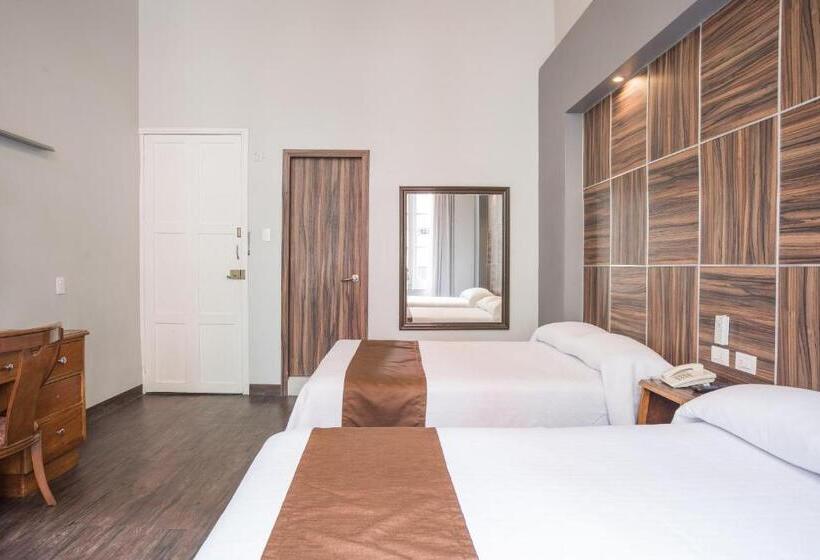 ２ダブルベッドのスタンダードルーム, Principal