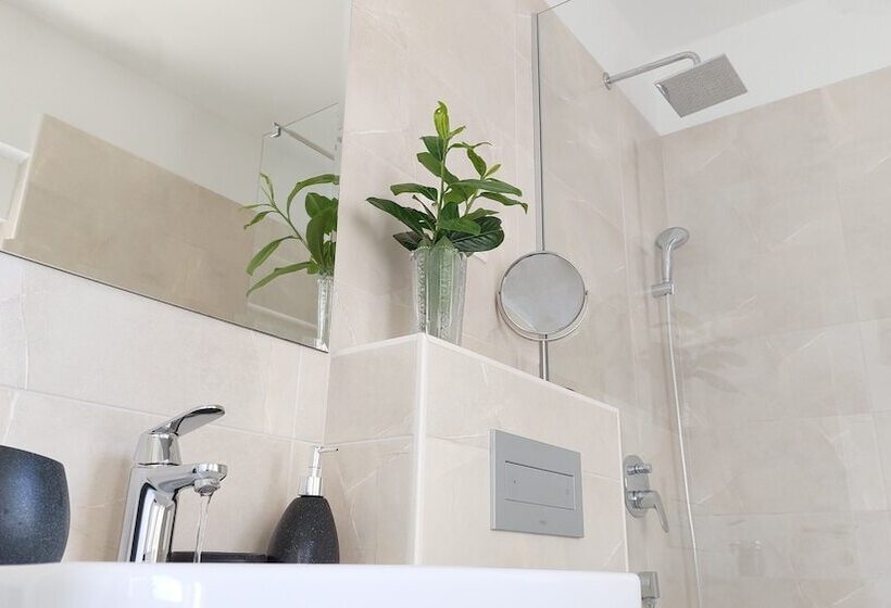 Студия Deluxe, Refresh Boutique Apartments