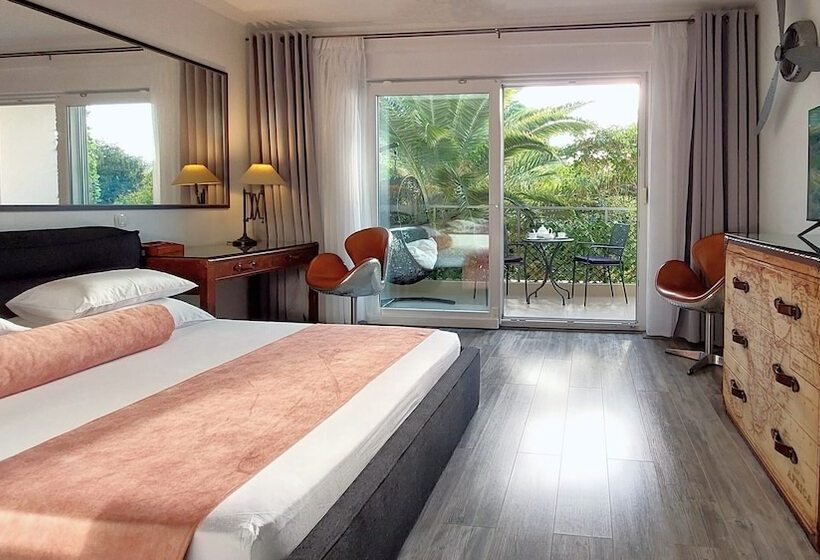 Студия Deluxe, Refresh Boutique Apartments