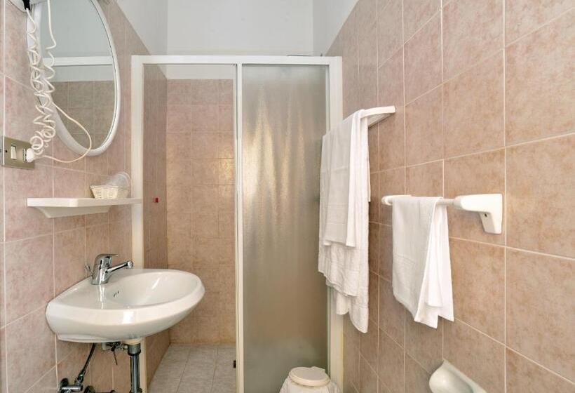 חדר סטנדרט יחיד, Ristorante Dante