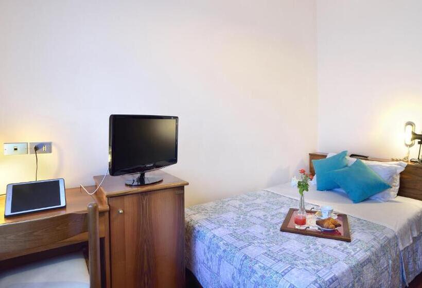 חדר סטנדרט יחיד, Ristorante Dante