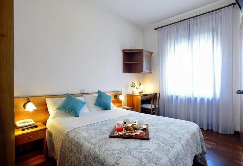 חדר אקונומי, Ristorante Dante