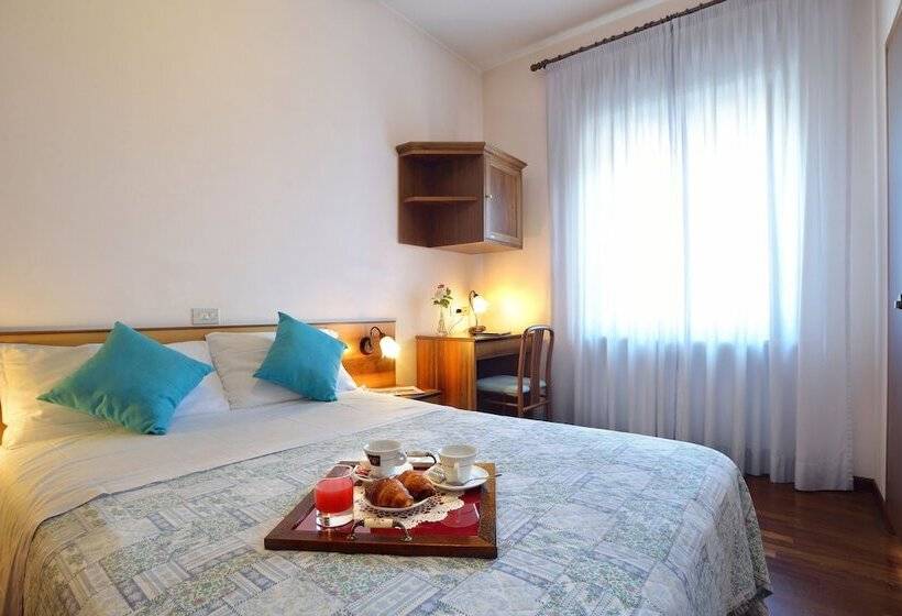 חדר סטנדרט, Ristorante Dante