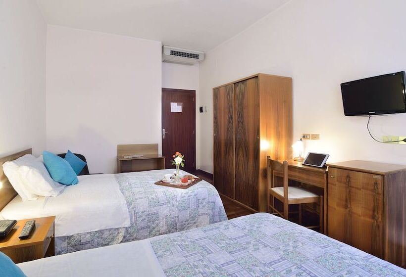 חדר אקונומי, Ristorante Dante