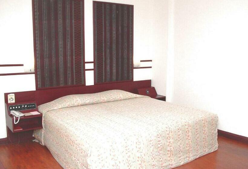 수피리어 룸, Sibayak Internasional