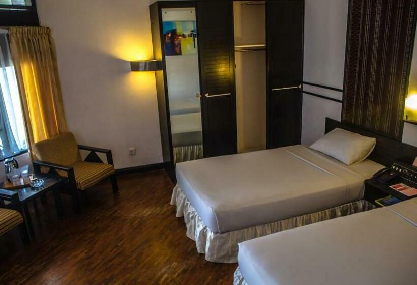 디럭스 룸, Sibayak Internasional