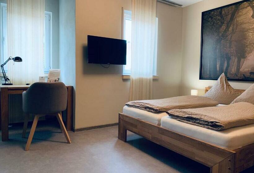 غرفة كومفورت, Bistro Europa