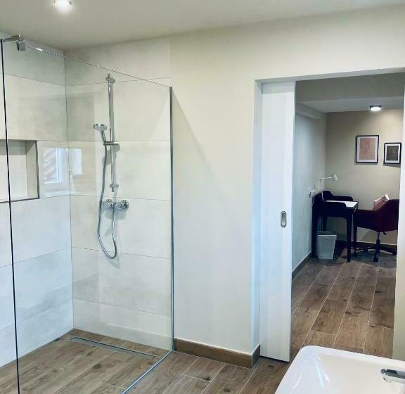 غرفة سوبيريور, Bistro Europa