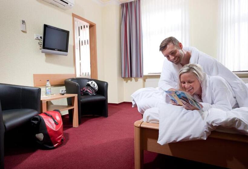 标准间, Pension Am Schwanenteich