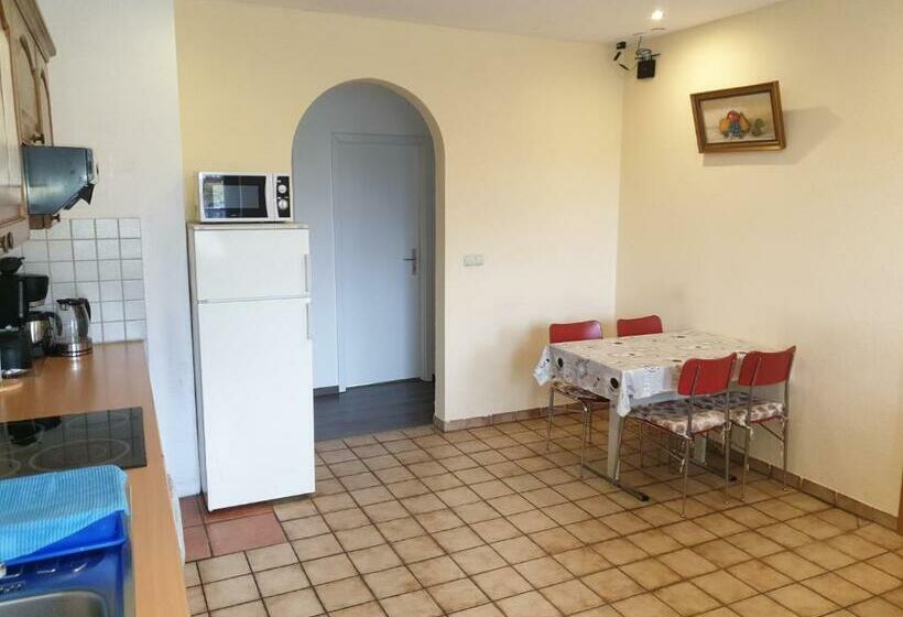 Номер Стандарт Индивидуальный Совместная Ванная, Pension Citytravel