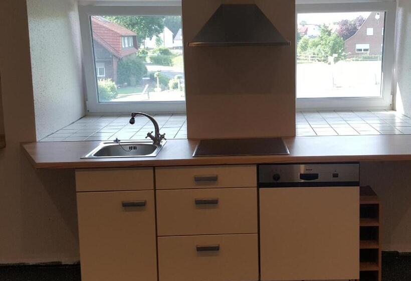 Трехместный Номер Стандарт Совместная Ванная, Pension Citytravel