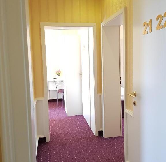 Семейный Номер, Pension Giesserstrasse Leipzig