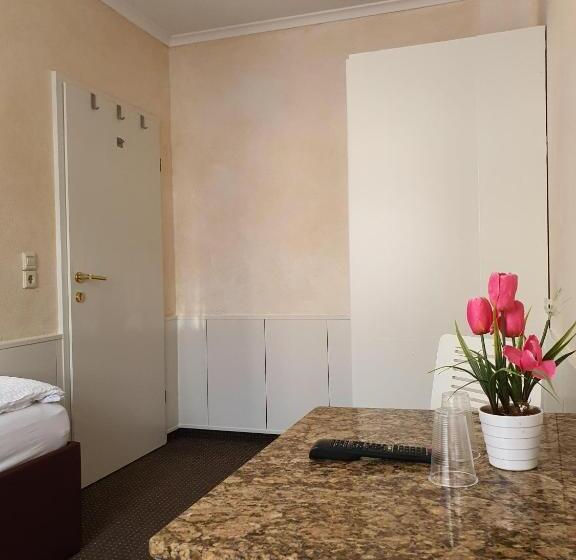 חדר סטנדרט חדר אמבטיה משותף, Pension Giesserstrasse Leipzig