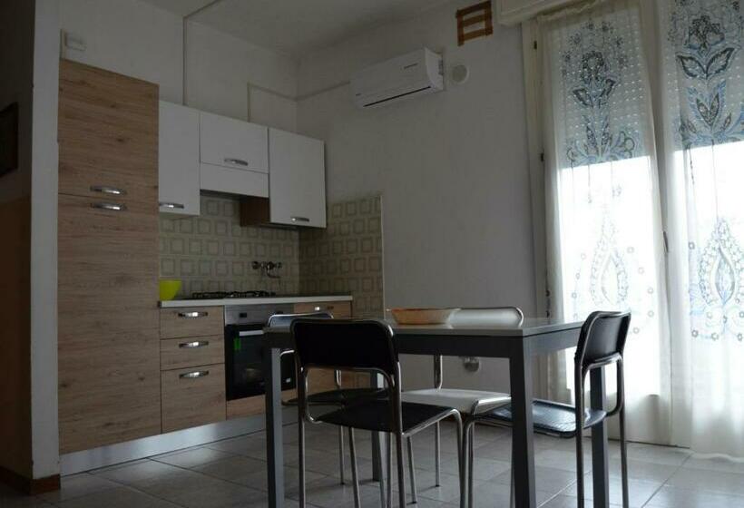 آپارتمان 1 خوابه با بالکن, Residence Poggio Al Lago