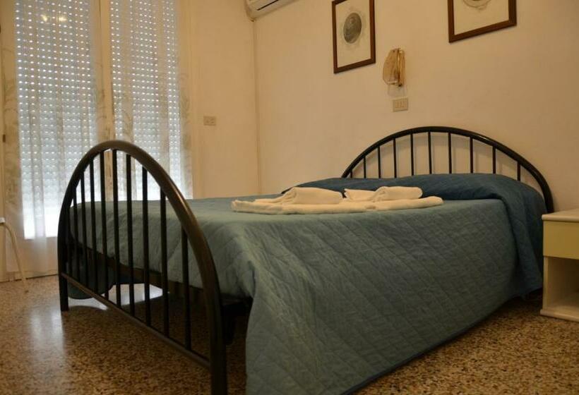 Апартаменты 2 Спальни с Балконом, Residence Poggio Al Lago