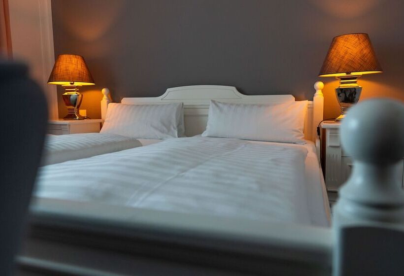 스탠다드 룸, Westhoff