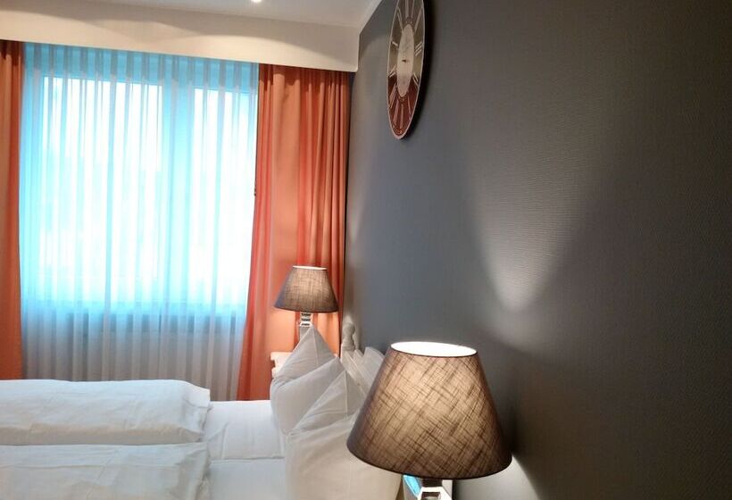 컴포트 룸, Westhoff