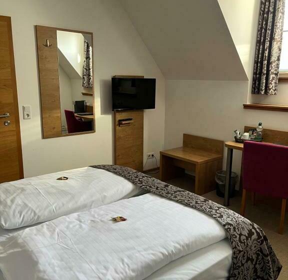 スタンダードルーム, Ten Hoopen Restaurant Deele