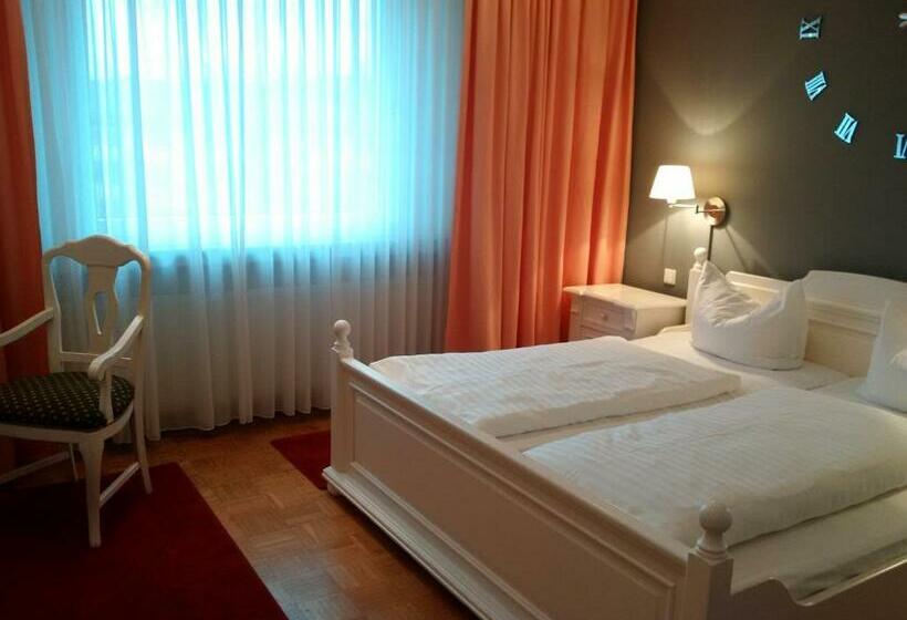 스탠다드 룸, Westhoff