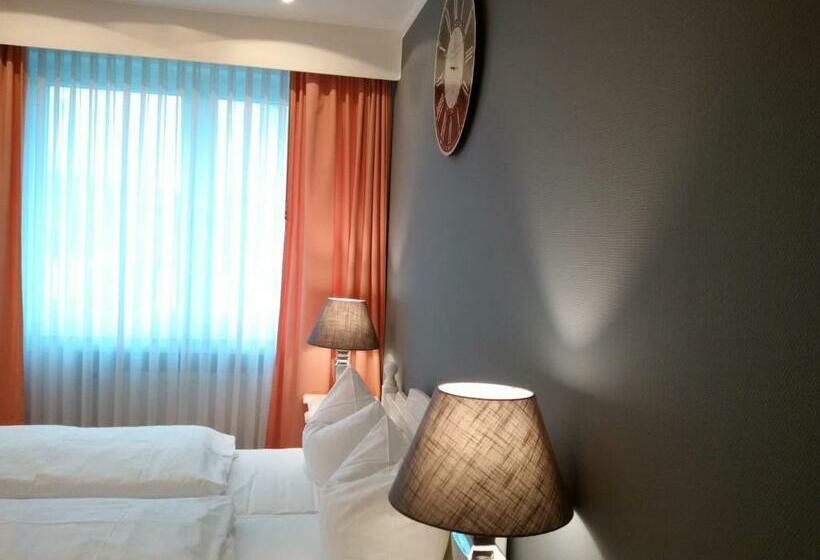 스탠다드 룸, Westhoff