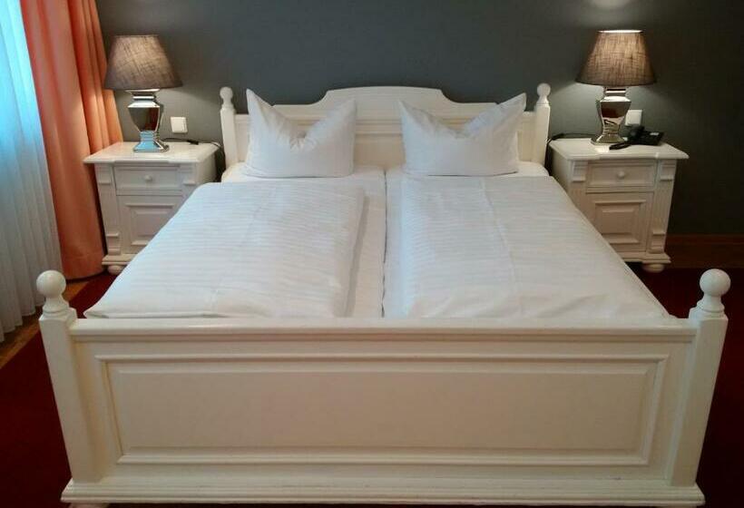 스탠다드 룸, Westhoff