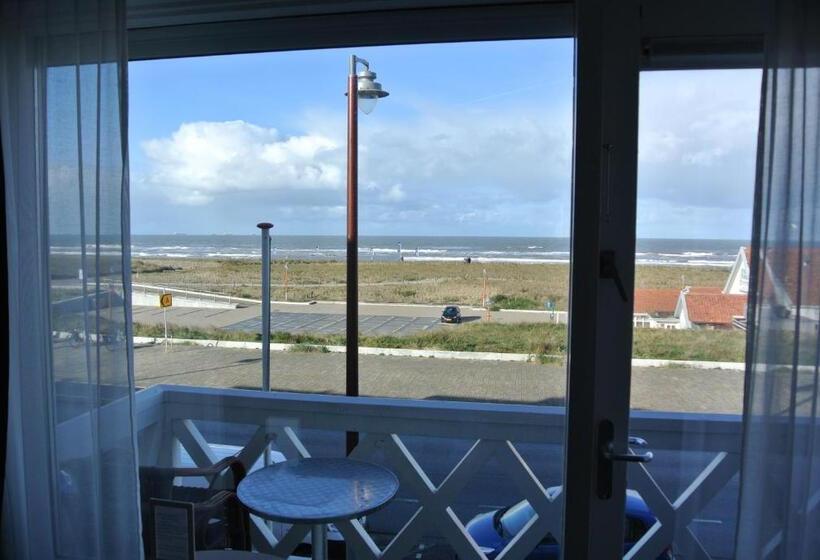 스탠다드 발코니 룸 바다 전망, Bed&breakfast Aan Strand