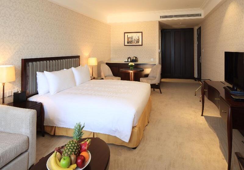 Quarto deluxe, Evergreen Laurel Hotel, Shanghai