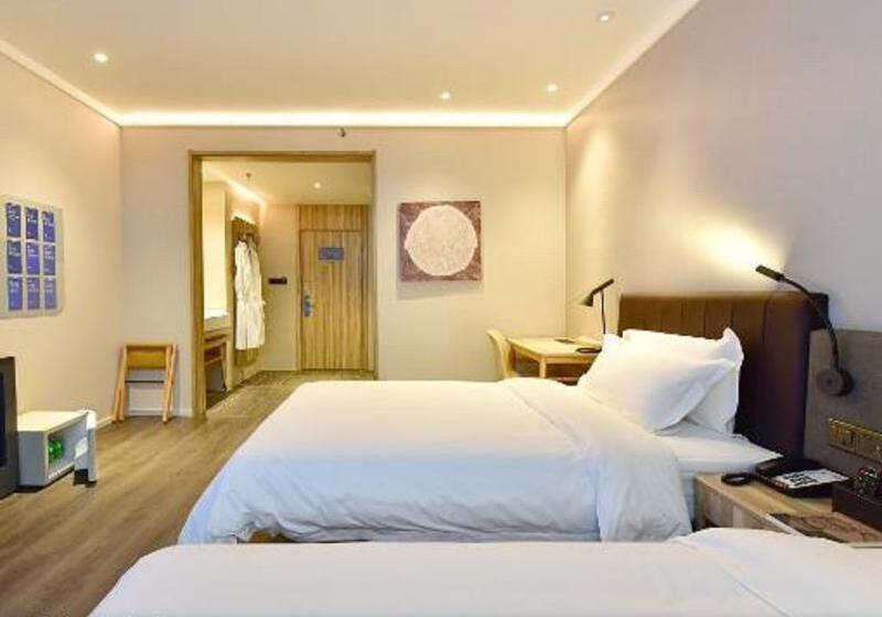 수피리어 룸, Hanting