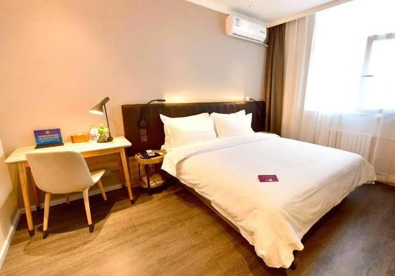 Habitació Superior, Hanting