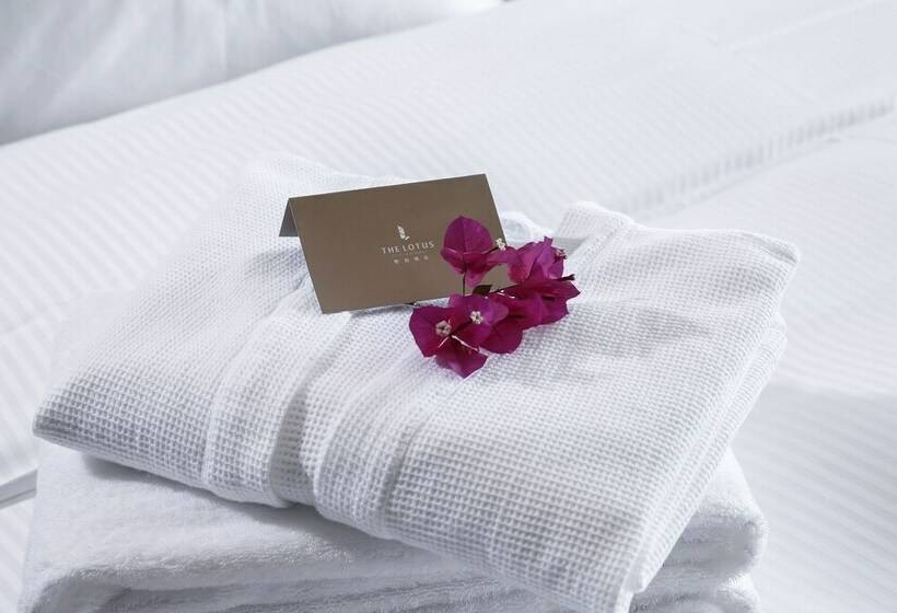 اتاق لوکس, The Lotus Hotel Chongqing