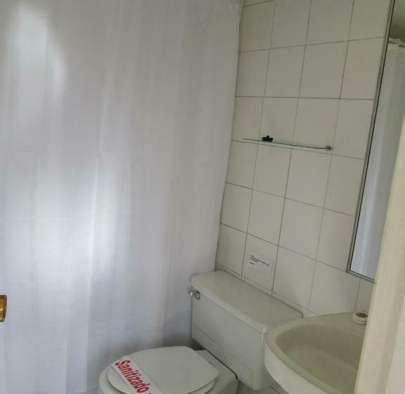 スタンダードシングルルーム, Apart Colón