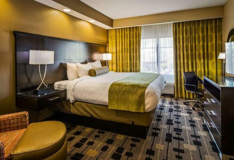 Стандартный Номер Кровать Кинг, Best Western Premier University Inn