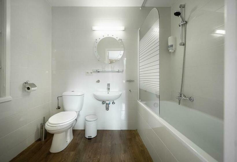 스탠다드 룸, Cavalier