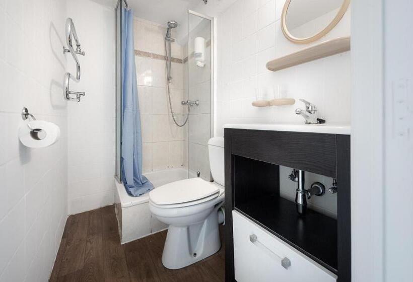 패밀리 룸, Cavalier