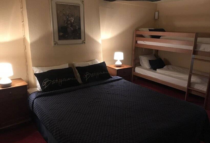 4인용 스탠다드 룸, Cavalier