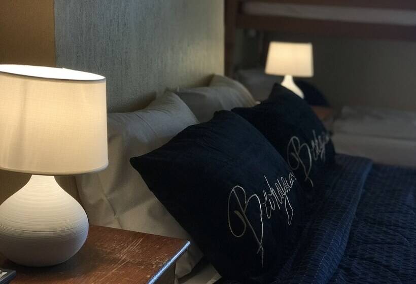 4인용 스탠다드 룸, Cavalier