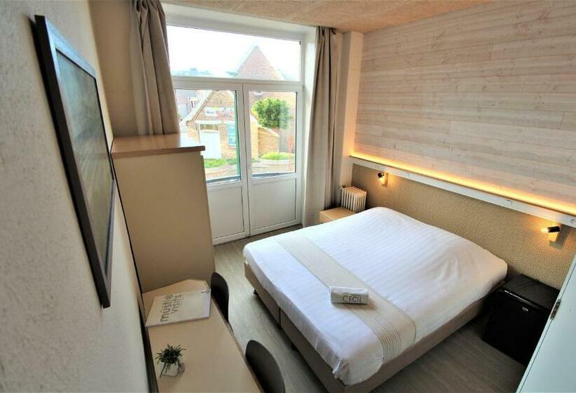 스탠다드 룸, Cecil