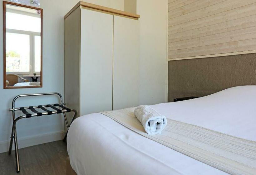 스탠다드 룸, Cecil