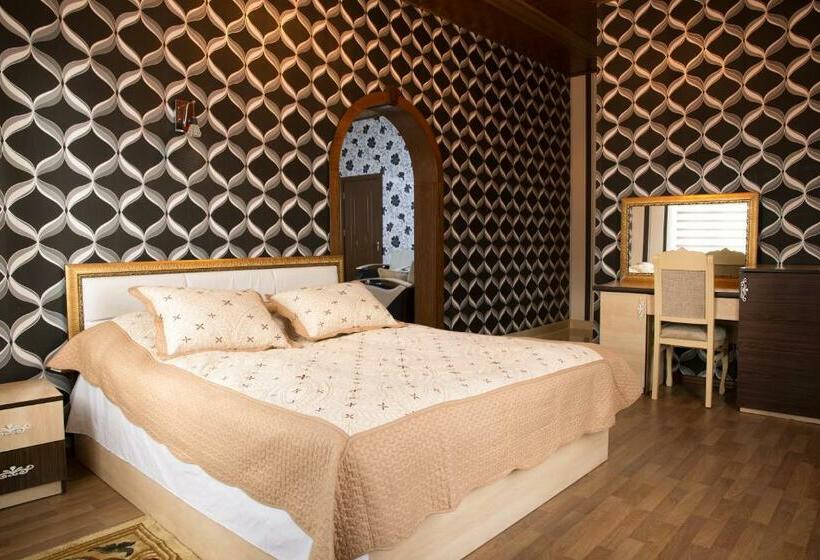 سوییت, Cinema Boutique