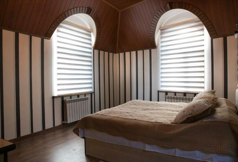 سوییت, Cinema Boutique