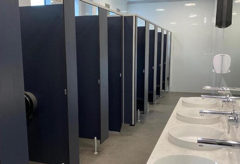 اتاق استاندارد یک تخته با سرویس بهداشتی مشترک, Coolangatta Sands