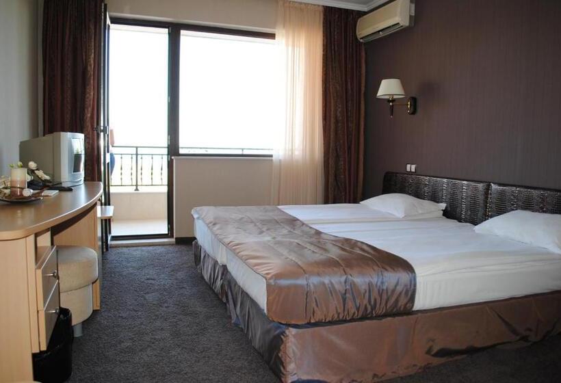 غرفة قياسية مطلة على المدينة, Guest House Palazzo