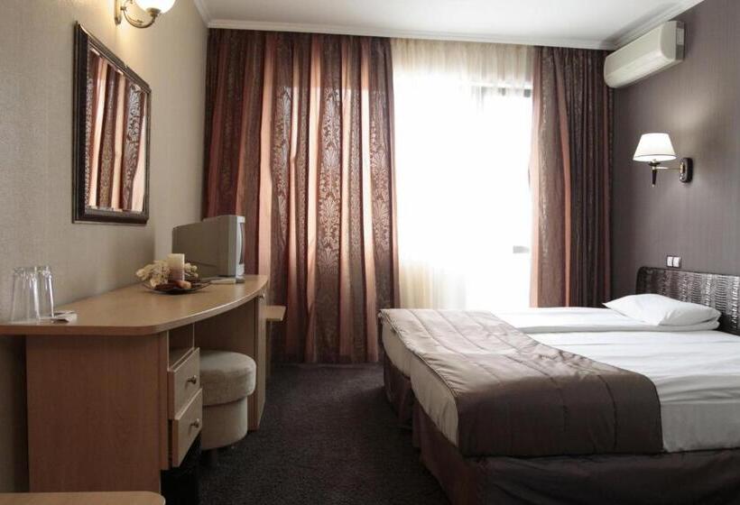 スタンダードシティビュールーム, Guest House Palazzo