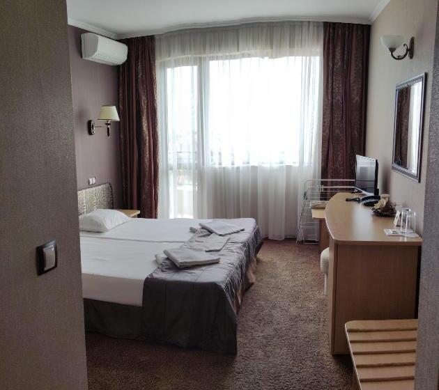 غرفة ديلوكس مطلّة علي البحر, Guest House Palazzo