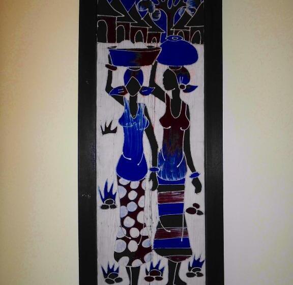 آپارتمان 1 خوابه, Kavana