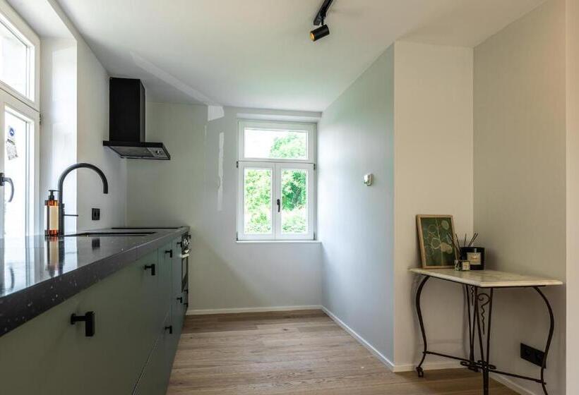 Дом 2 Спальни, Landgoed Altenbroek