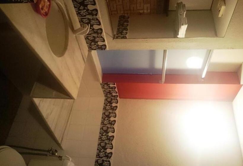 스탠다드 룸, Laranjeiras Hostel