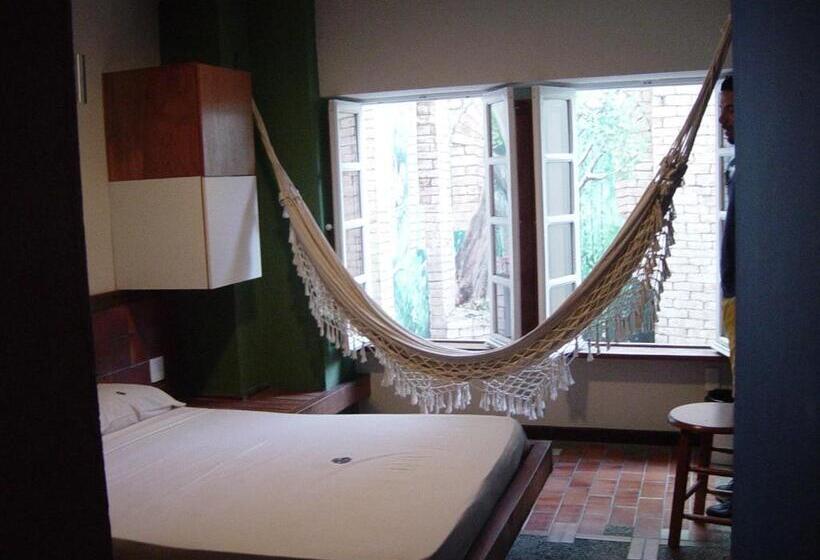 غرفة قياسية, Laranjeiras Hostel