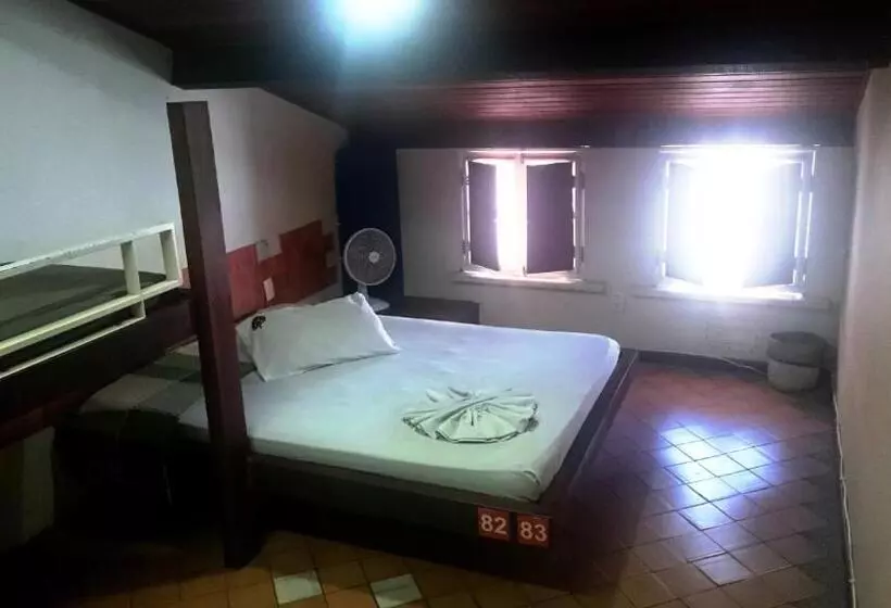 バス共有のスタンダードルーム, Laranjeiras Hostel