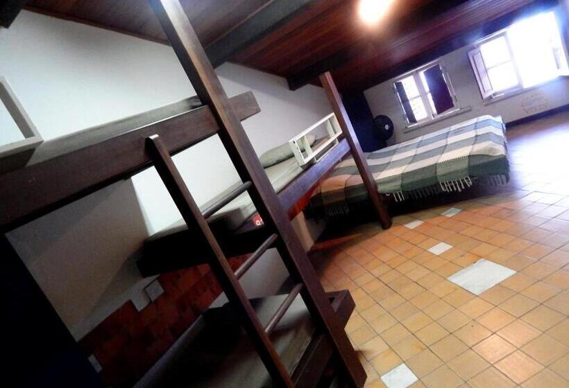 패밀리 룸, Laranjeiras Hostel